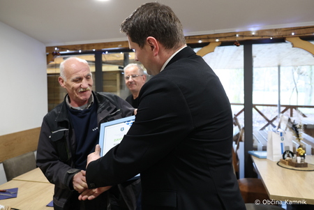 Kamnik še lepši s pomočjo delavcev iz programa javnih del (2)